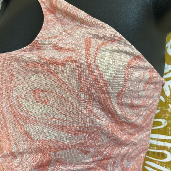 NWT L’SPACE Phoebe Lurex Cutout One-Piece Swimsuit in All Swirled Up size 8 - Picture 10 of 13